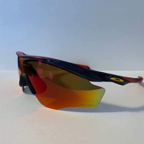 Oakley M2 XL SnapBack Collection Limited Edition, Prism Ruby Lenses - Picture 3 of 5